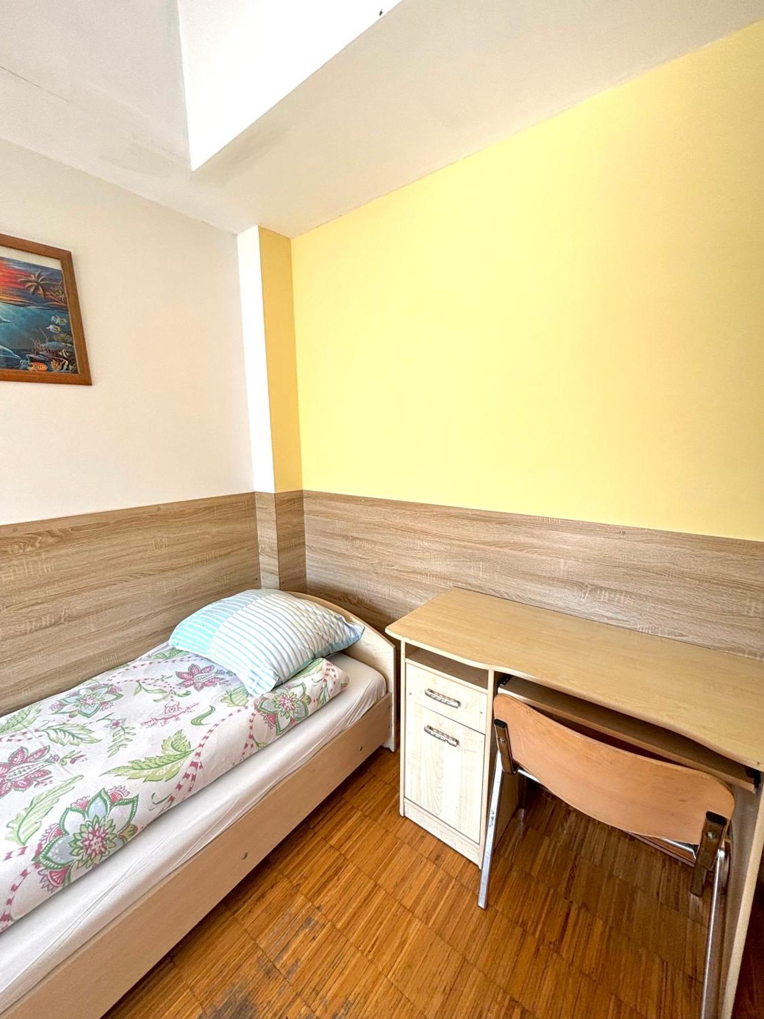 Hostel Nuove Frontiere 尼萨 外观 照片