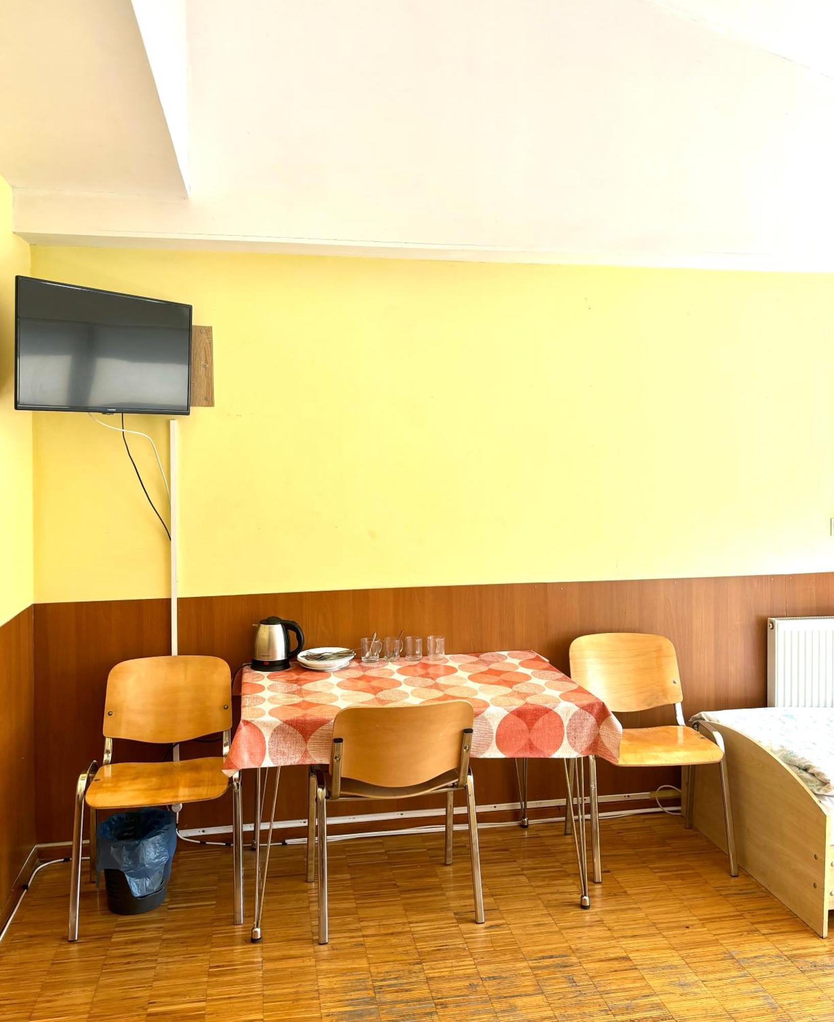 Hostel Nuove Frontiere 尼萨 外观 照片